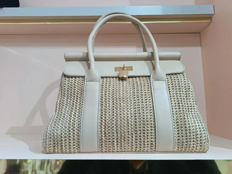 Beige wooven