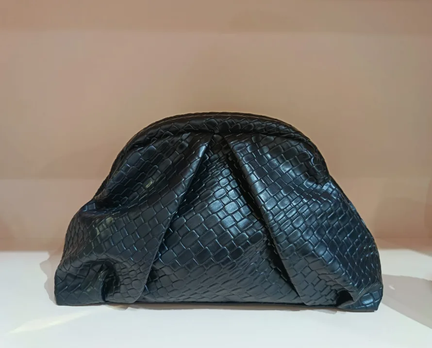 Clutch - Vintage Black