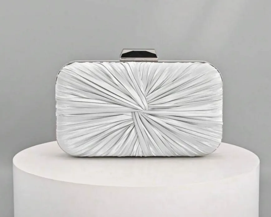 Elegant clutch Twist design Silver