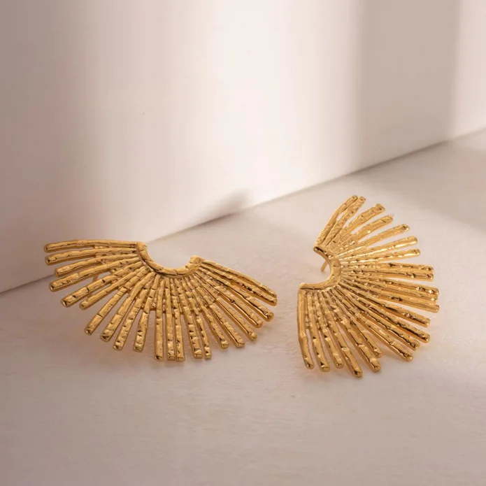 Earrings stainless steel spikes