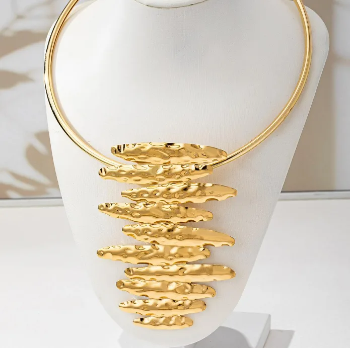 Necklace - Chocker Zig Zag
